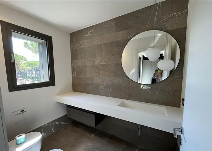 Spacious, Comfortable And Recently Renovated Single In Lignano Riviera 4* Lignano Sabbiadoro