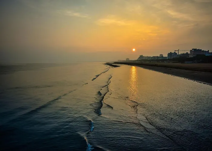 Hotel Spacious, Comfortable And Recently Renovated Single In Lignano Riviera Lignano Sabbiadoro