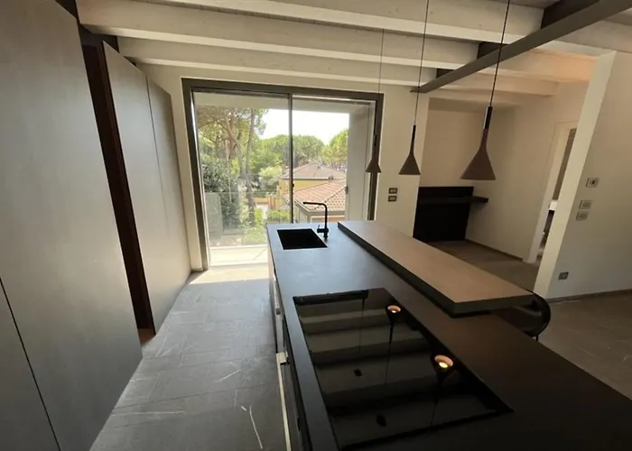 Hotel Spacious, Comfortable And Recently Renovated Single In Lignano Riviera