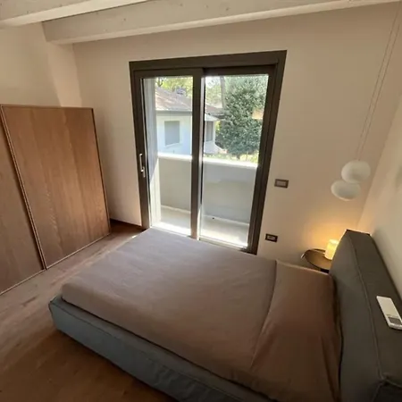 Spacious, Comfortable And Recently Renovated Single Villa In Lignano Riviera Hotel Lignano Sabbiadoro