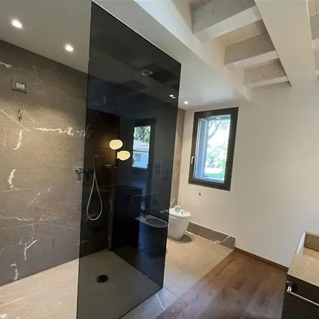 Spacious, Comfortable And Recently Renovated Single Villa In Lignano Riviera Hotel Lignano Sabbiadoro