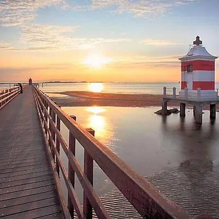 Spacious, Comfortable And Recently Renovated Single In Lignano Riviera فندق