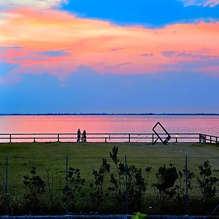 فندق Spacious, Comfortable And Recently Renovated Single In Lignano Riviera